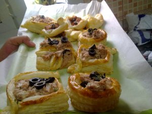 puff pastry with tuna filling